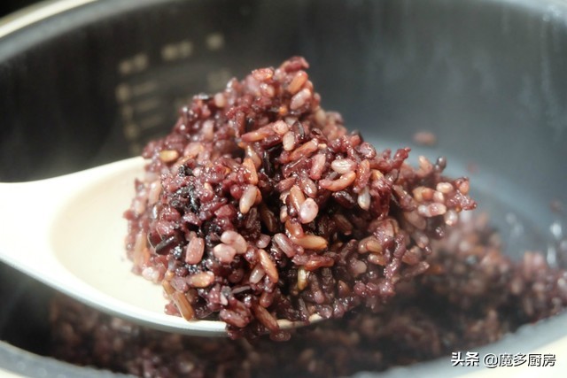 给老公准备工作餐，主食获赞最多，三色糙米饭，营养均衡减脂无忧