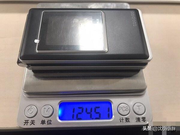 「手机测评」小编测评了五款老人机，过年回家送长辈一台手机吧！