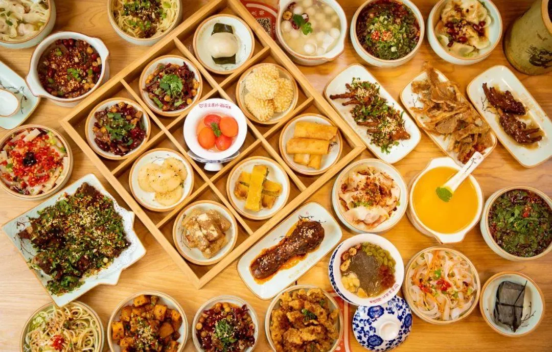近些年，朱桥餐饮加盟品牌日益增多，希望老盛昌尽快入驻朱桥市场