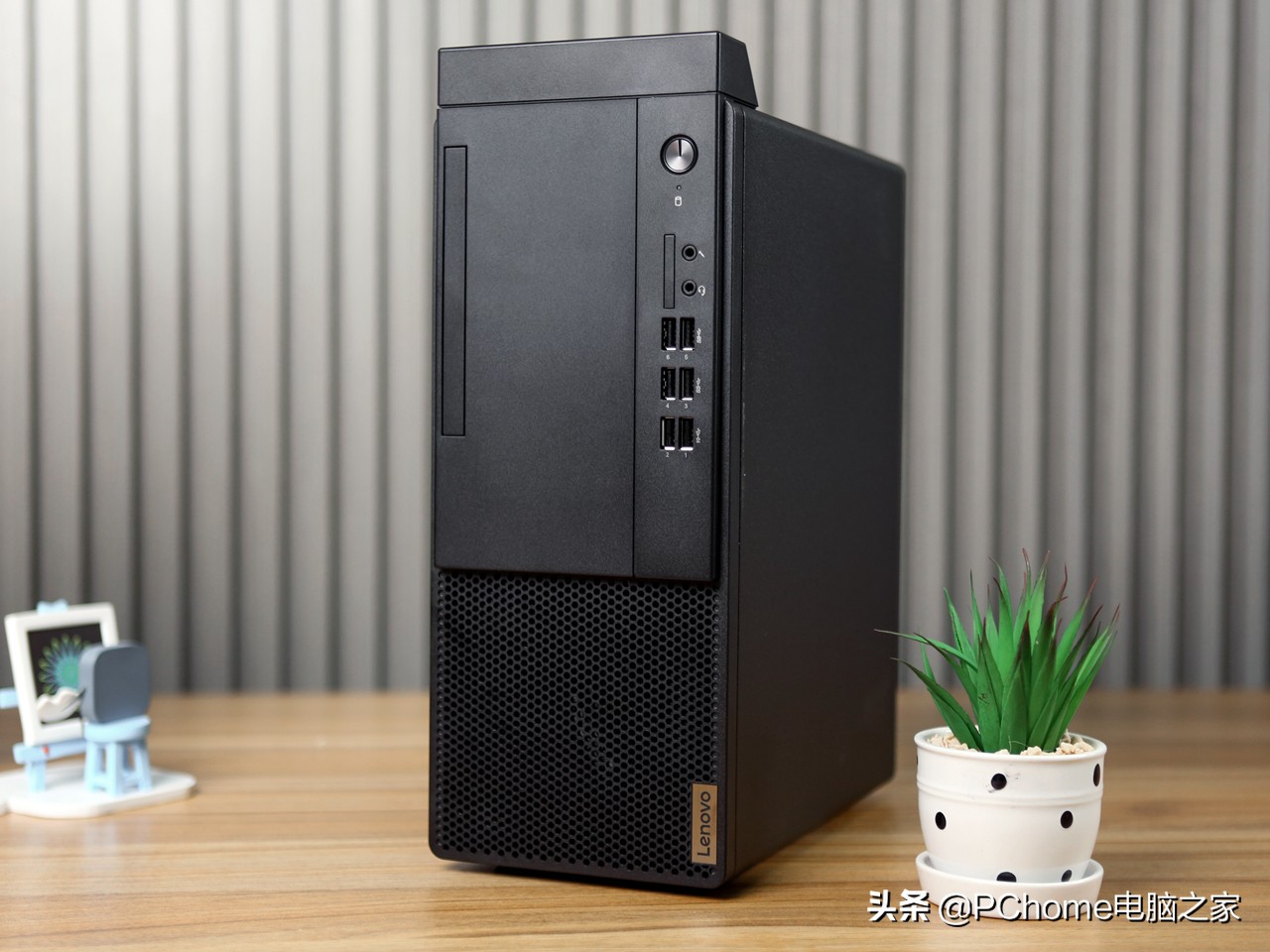 锐龙APU带来惊人效能 联想启天M540商用台式机评测