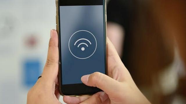 WiFi卡顿起来真要命？这样设置一下迅速增强信号，速度10倍提升