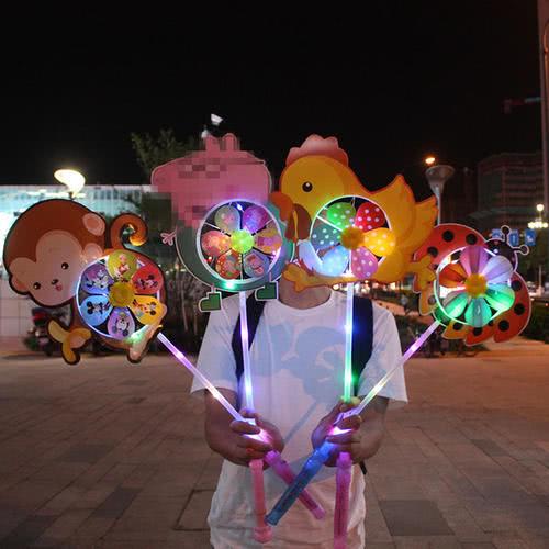 练摊秘笈：摆地摊什么东西最好卖？