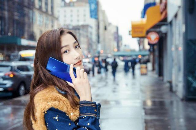 打call！华为手机代言人：梅西、颖宝、寡姐、千玺.....