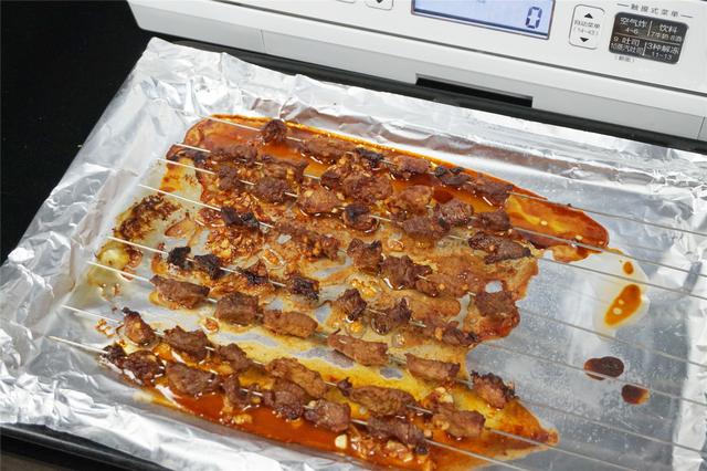 有了东芝SD80微蒸烤一体机，谁还不是美食专家？