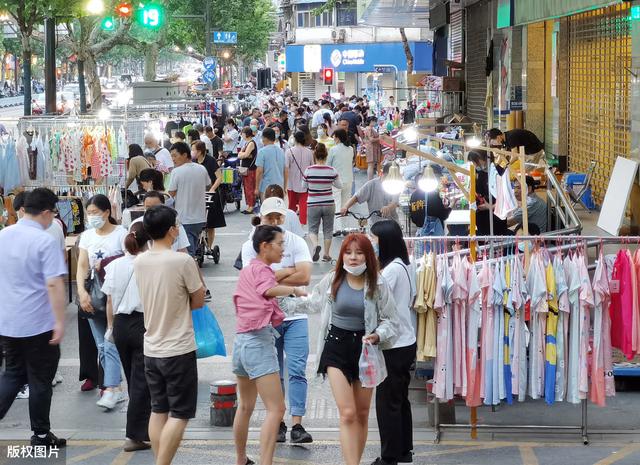6种“摆摊就火”的地摊小吃，成本不高，还很赚钱，常排队不愁卖