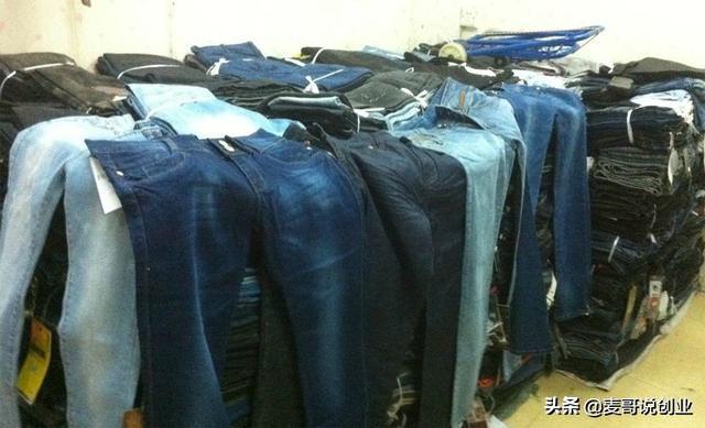 摆地摊选择什么样的产品更好卖？本文帮你选了高利润的产品