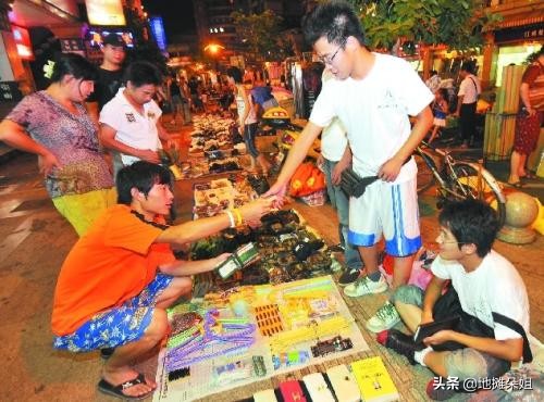 摆摊10年才领悟：掌握这些话术技巧，摆地摊很赚钱！