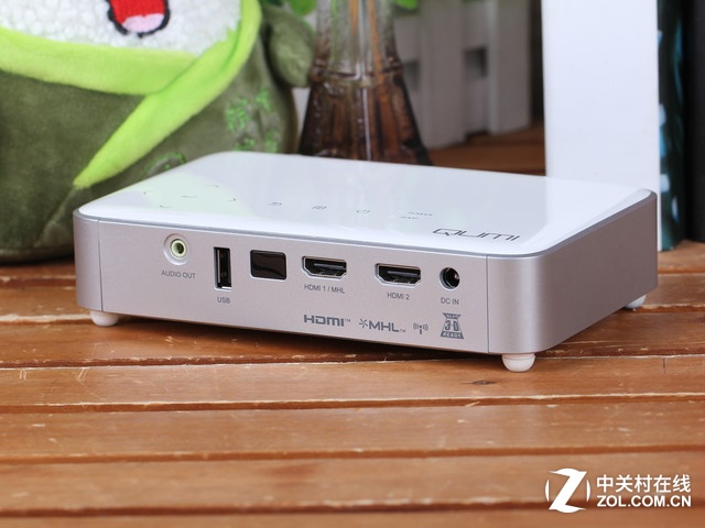 小体型大文章 Vivitek微型商务投影推荐