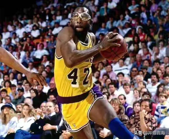从0号开始，每个NBA球衣号码的最伟大球员你知道是谁吗？