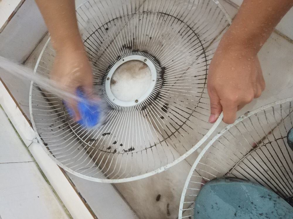 电工：你会动手修家里的电风扇吗？基本技能！