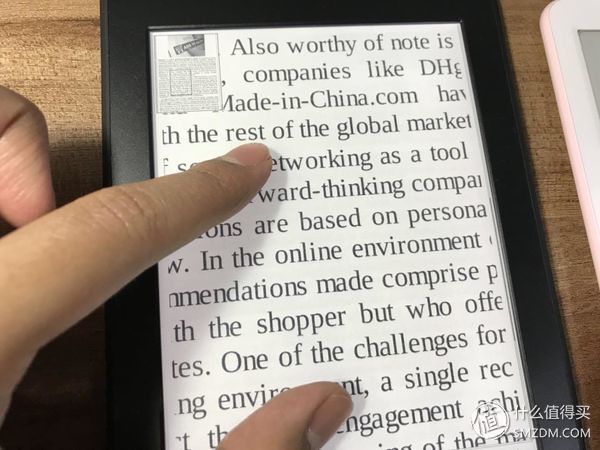 只贵100块！Kindle 和 iReader 谁才是阅读器里最好用的那一个？
