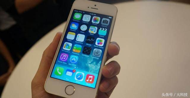 苹果曾经最好用的一款经典小屏幕手机，iPhone5S你用过吗？