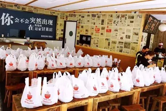 纯外卖餐厅赚钱吗？20年餐饮经验告诉你怎么经营好纯外卖餐厅？