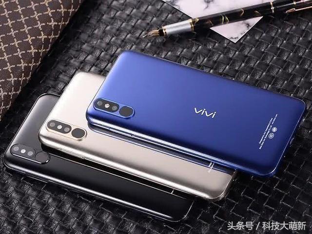 拼多多上的网红手机vivi，到底是何方神圣？