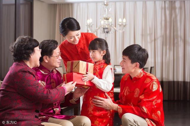 送长辈什么礼物好 这些礼物最受老年人欢迎