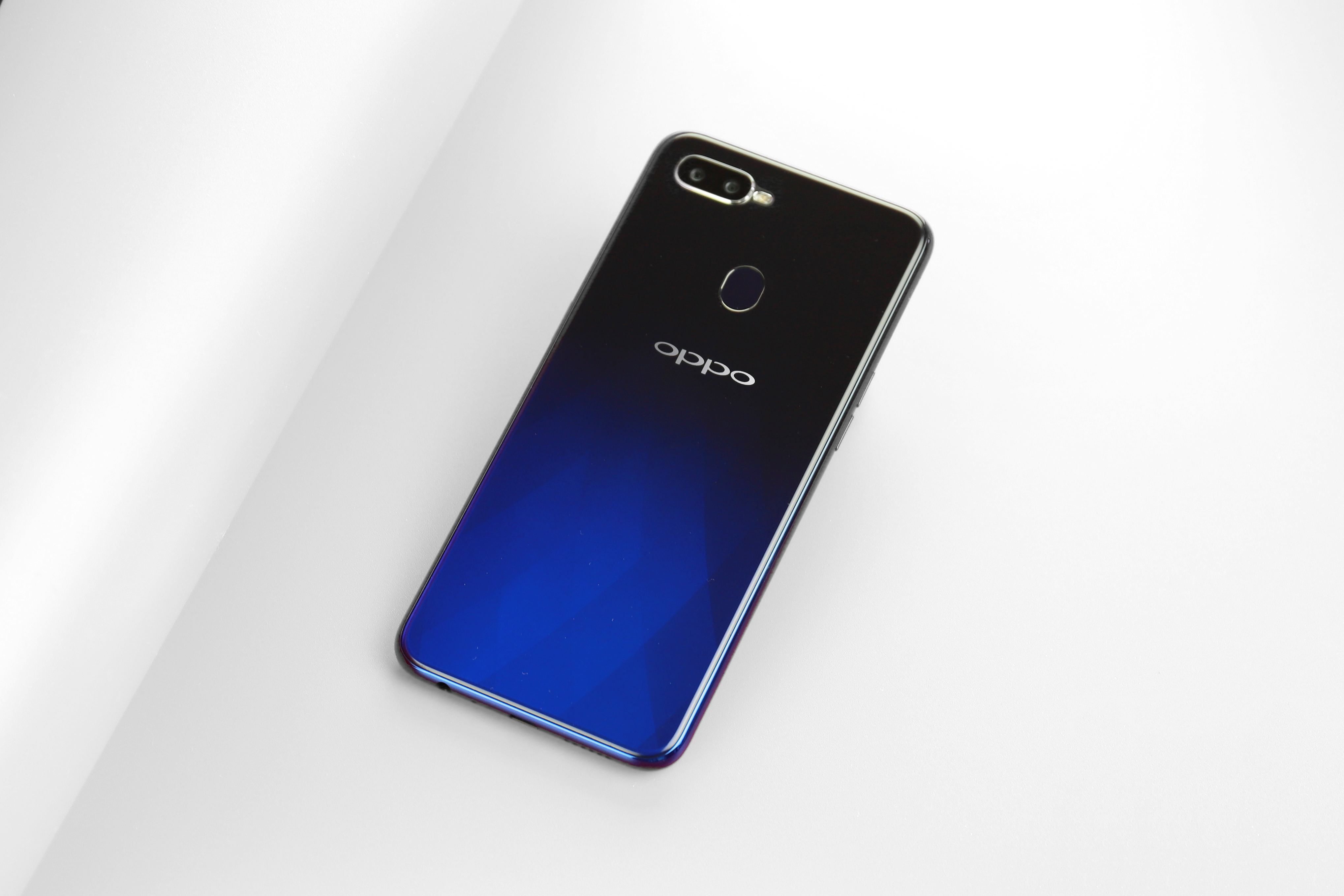 水滴屏OPPO A7x只要1999元，体验告诉你值不值得买