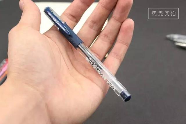 我用了5种不同的中性笔，发现了它最好用！