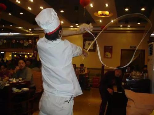 KFC全家桶半价、无门槛100元优惠券……这么多生日福利快收藏！