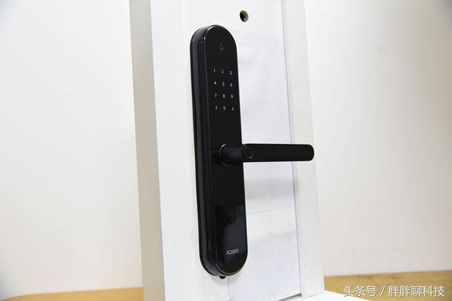 八款热门智能门锁横评：锁圈水深，擦亮双眼