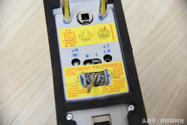 八款热门智能门锁横评：锁圈水深，擦亮双眼