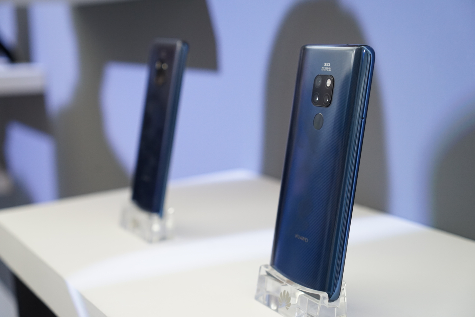 华为Mate20系国行发布会全程回顾！6+64GB售价3999元起！
