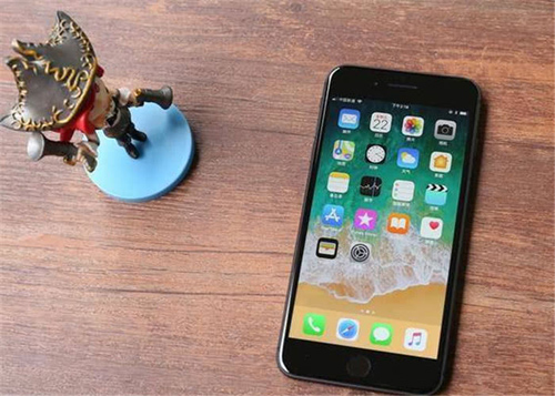 iphone8摄像头打不开，换个摄像头多少钱
