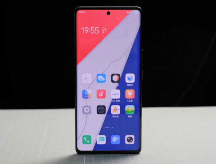10月旗舰手机性能排行榜：vivo X70 Pro+第五