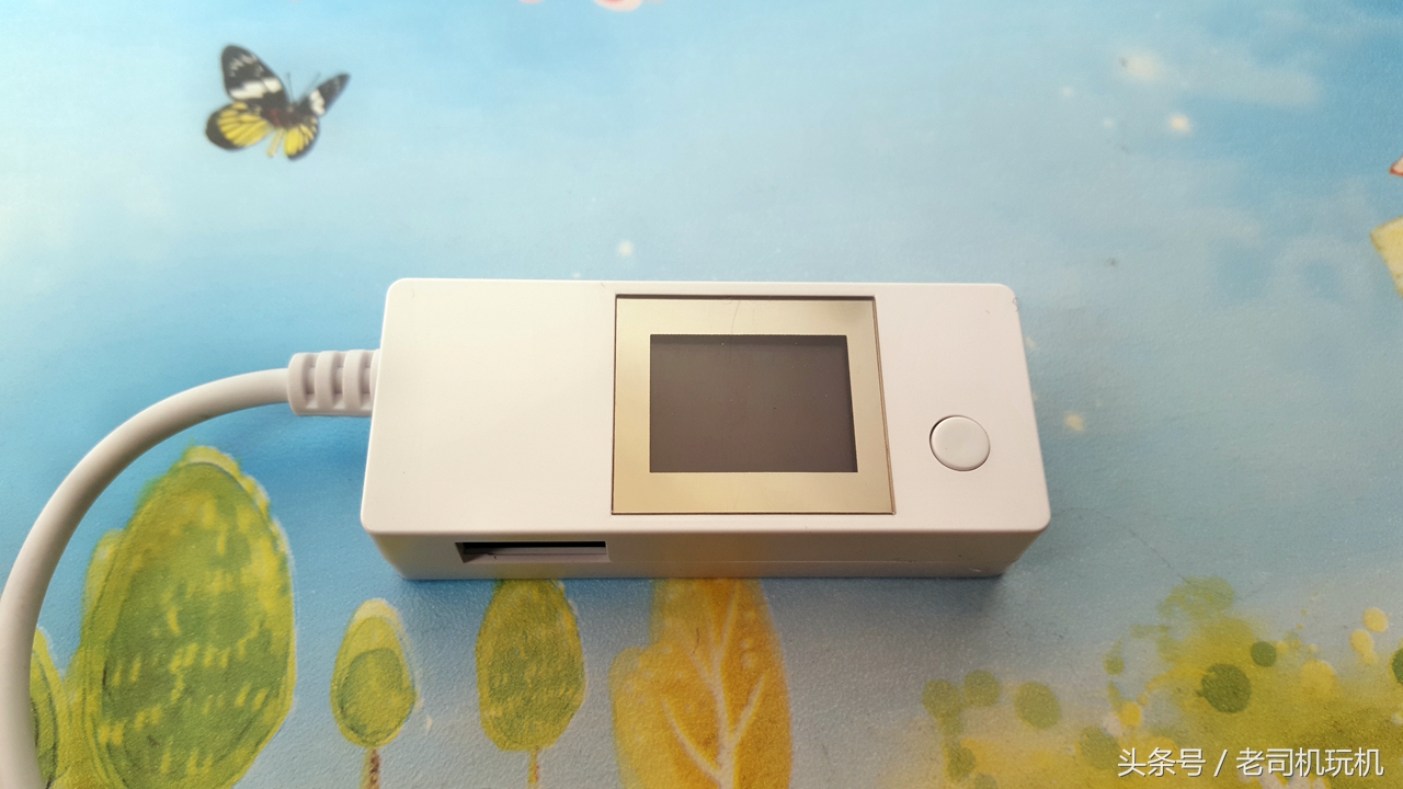 便宜好用 留着备用 白尾巴四代USB测试仪简评