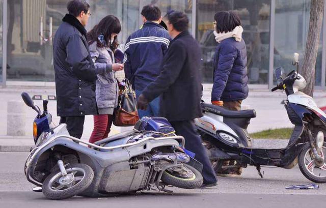 为什么说锂电池高端，铅酸电池低端？电动车电池到底怎么选