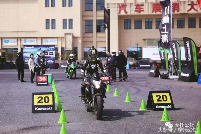 川崎骑行训练营杭州站拉开帷幕，川崎多款新车下月国内售价将公布