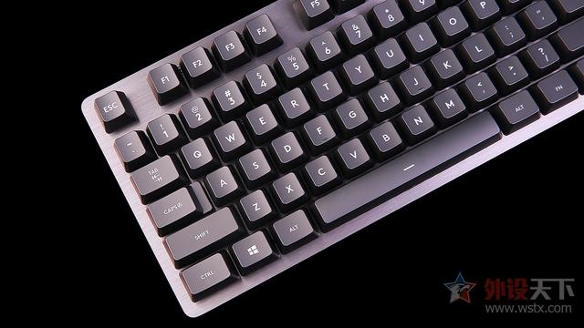 罗技不仅要玩金属风 还诠释了性价比 G413机械键盘评测 
