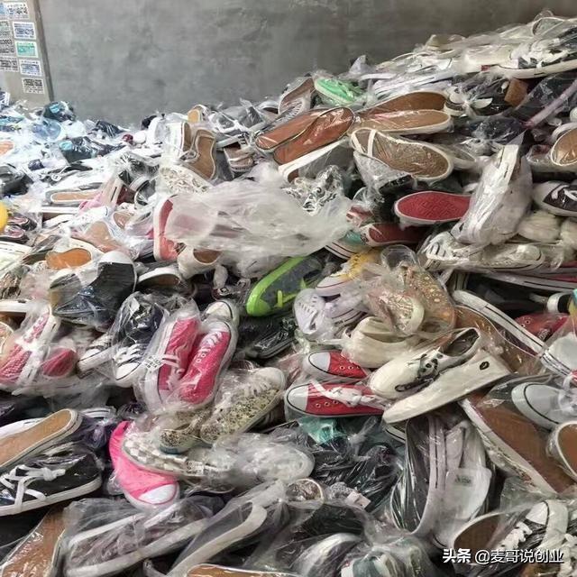摆地摊选择什么样的产品更好卖？本文帮你选了高利润的产品