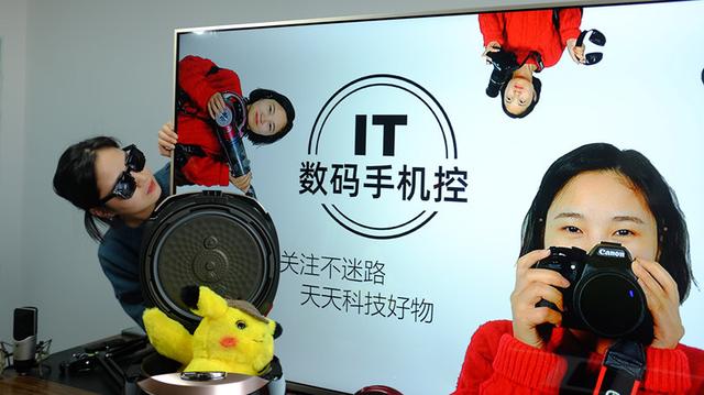 ROG新款游戏耳机发布，RGB真信仰