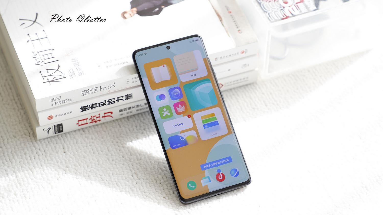 全球智能手机销量前十名出炉：华为榜上无名，苹果成最大赢家