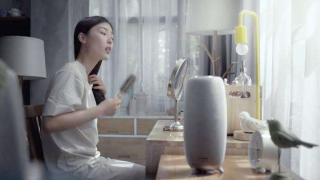 喜马拉雅FM也出了一款AI音箱，并且宣誓要成为你的“孤独解药”！