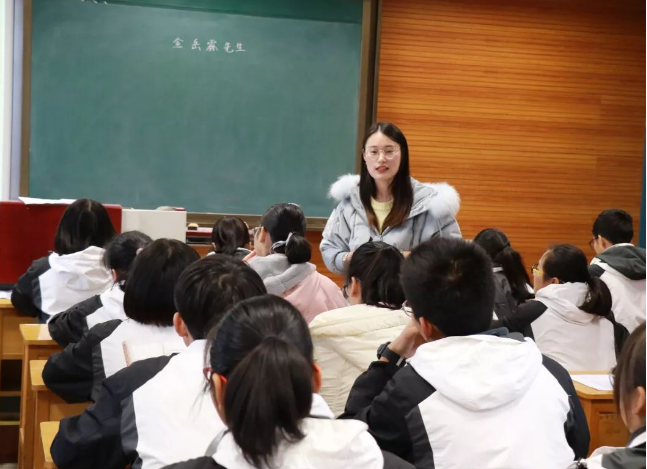 教育部提出“绩效工资分配”方案，3类老师受益最多，你在其中吗