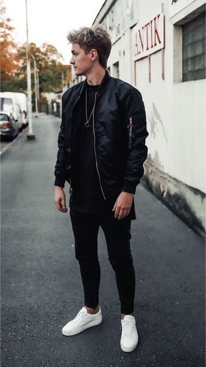 男士时尚指南丨牛仔裤搭配什么鞋？不穿错脚的完整指南