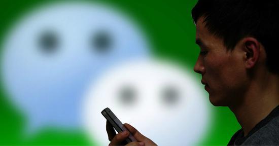 继“三天可见”后，微信再搞事：批量删好友！