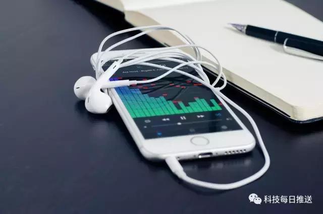 iPhone充不进电怎么办？试下这招！