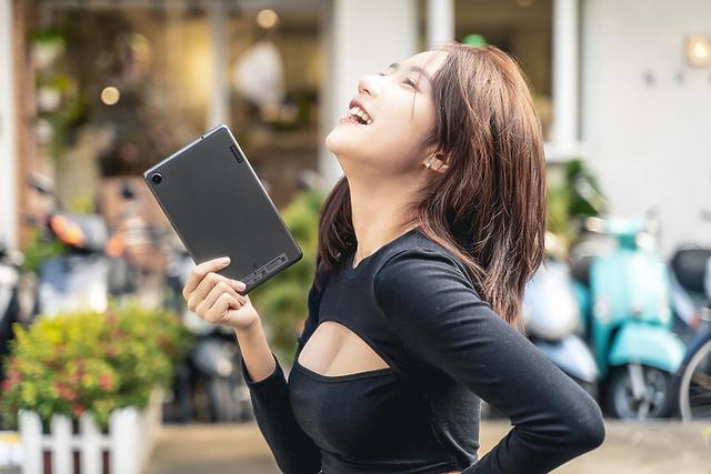 联想TabM8试用  适用于老人和儿童使用的平板