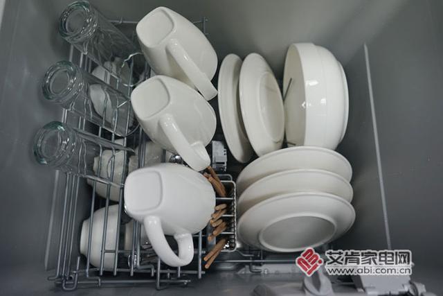 松下洗碗机评测：比手洗更干净，用了就离不开