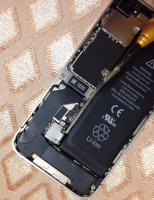 200元的iPhone4s，拿出去比iPhone7还有面子！