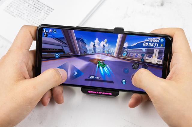 玩王者荣耀用什么手机好？2019年下半年三款顶级旗舰推荐