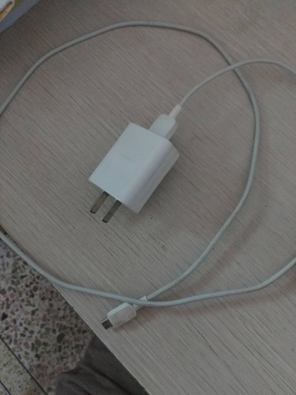 为何手机充不进电！通常都是它们惹的祸，让我帮你解决它们！