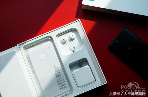 跨越一代命名！vivo X20开箱评测：全面屏如此震撼
