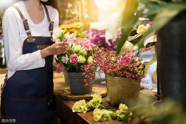 开花艺工作室or开花店，一文帮你分析清