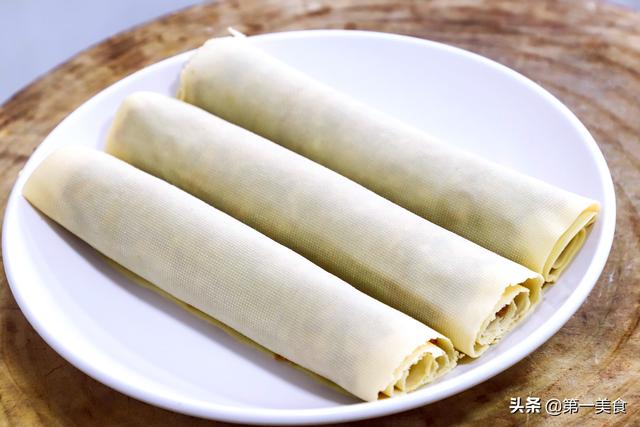 想吃熏肉不要买了，厨师长教你简单做法，做出的熏肉香咸不油腻