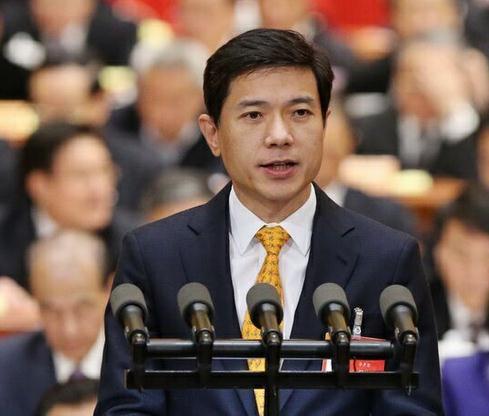 你可以不懂营销，但必须要懂网络营销！ 技术+能力=网络营销师
