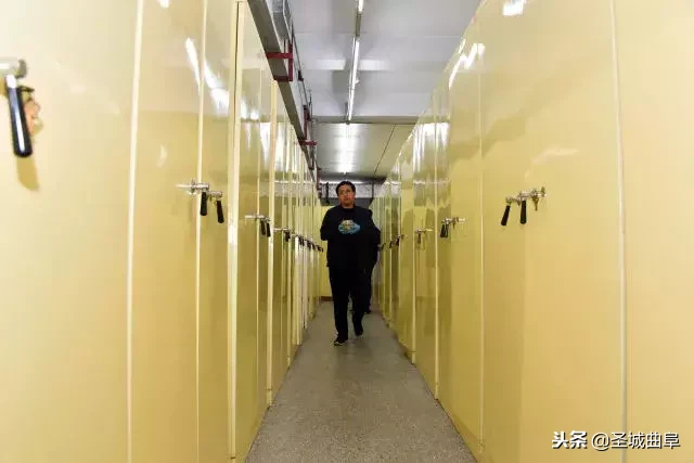 有个歇后语叫做：孔夫子“搬家”，尽是书 谁说尽是书？
