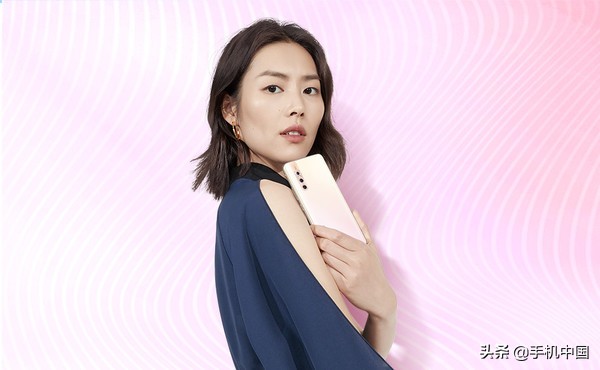 vivo X27幻彩夏日正式开售 浅粉浅蓝渐变售价2998起